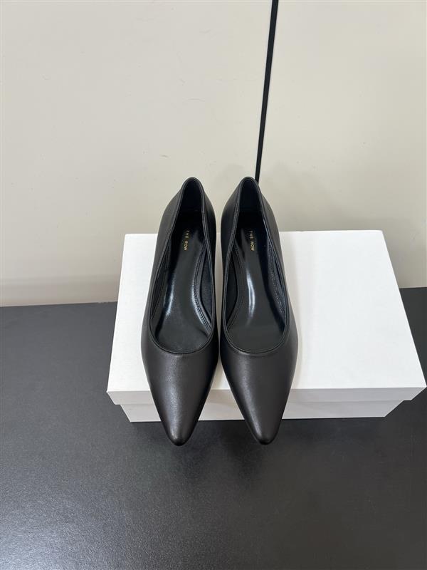 2025112717393598 310